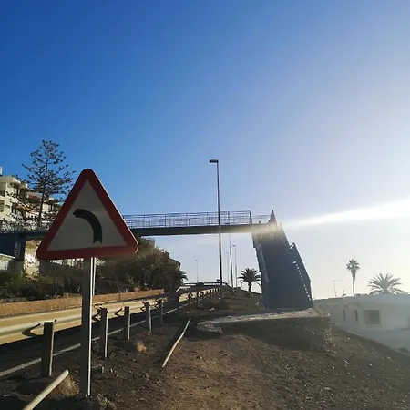 16 Avenida Lanzarote *